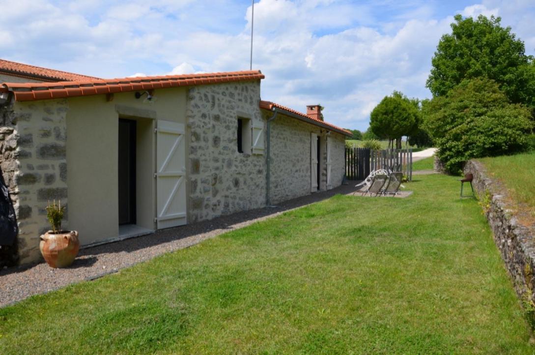 Villa La Remise 4 étoiles Saint-Hilaire-de-Mortagne Exterior foto